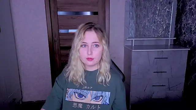 Kristy-Max webcam