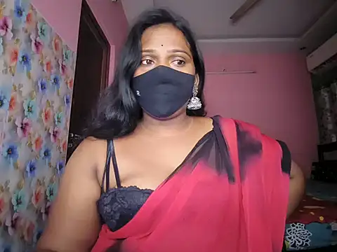 Meenakshy live cam on StripChat