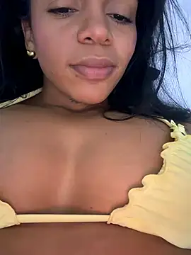 charly_ (F young) - BIG SQUIRT