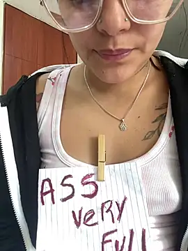 EXTREMELY_DIRTY_TABOO webcam