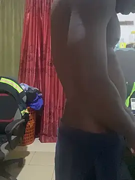 Pornhouse420 webcam