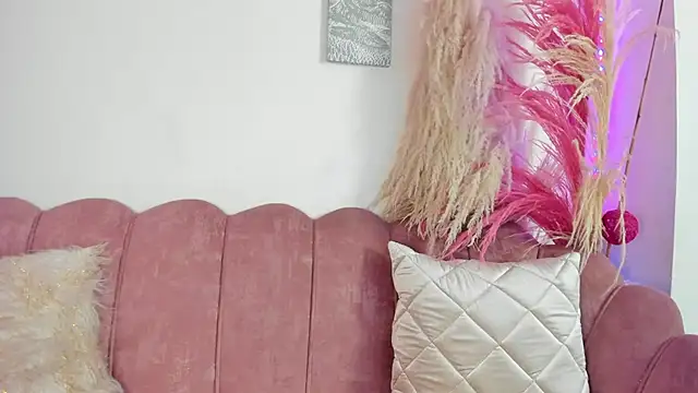 KittyNicolle webcam