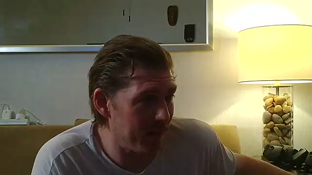 9VOLTT webcam