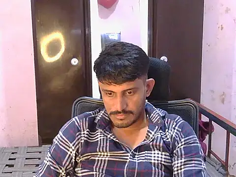 HotXKrish webcam