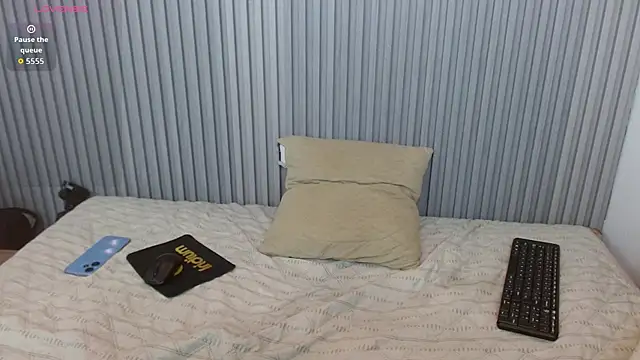 StiwenTwink webcam