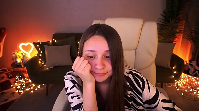 TinyNatalie webcam