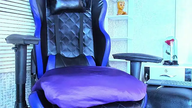 Daniel_huge22 webcam