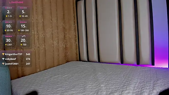 Maddie_01 webcam