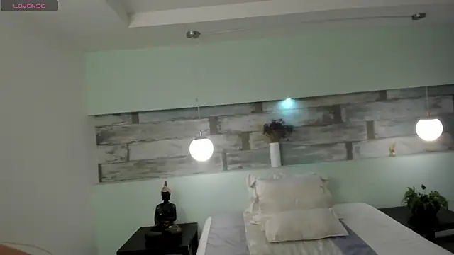 SweettVal_ webcam