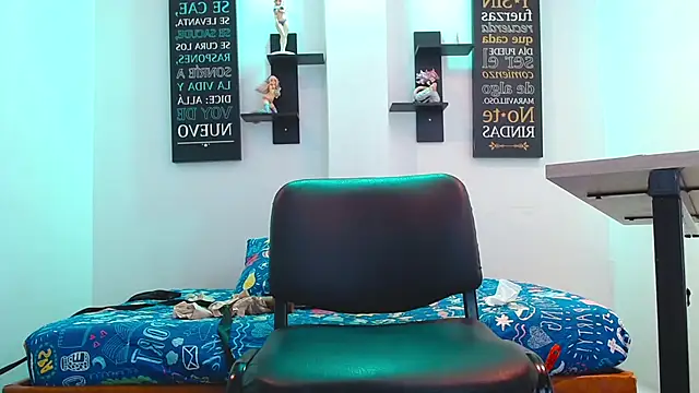 maria_paula___ webcam
