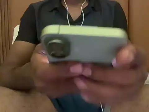 Gowda175 webcam
