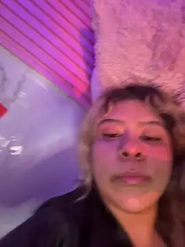 Sophie19__ webcam