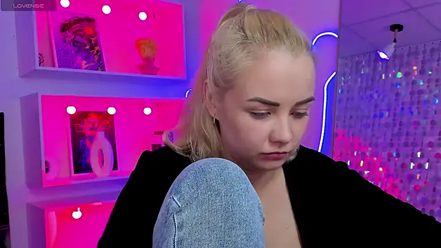 StephanieSweety webcam