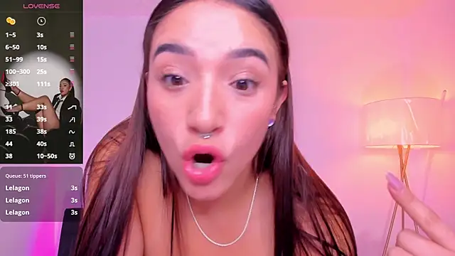 Antonella_Grayy webcam