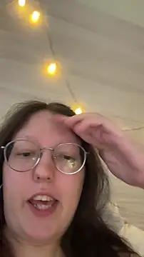 EmiSparks webcam