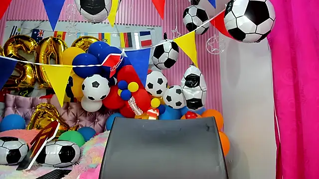 Mindy_19 webcam
