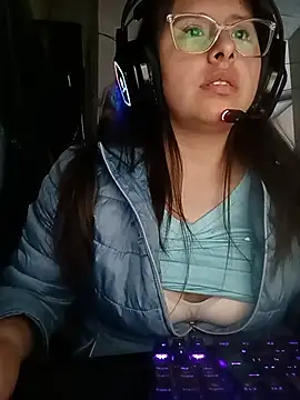 Rosyshadow webcam