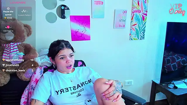 angelina_77 webcam