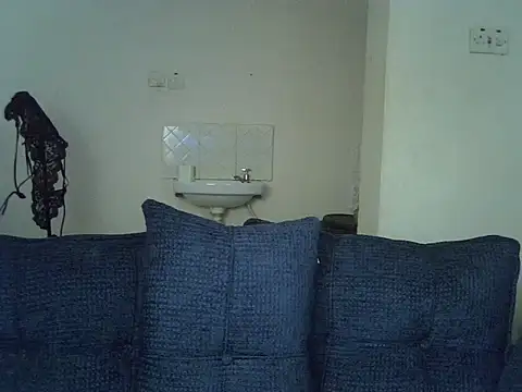 Thee_Biggest webcam