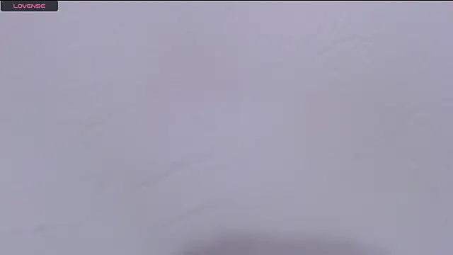 skinnysofia18 live cam on StripChat