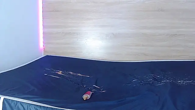 alessiaariamar live cam on StripChat