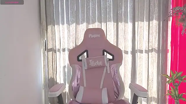 Queen_Morena webcam