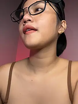 Kiee_19 webcam