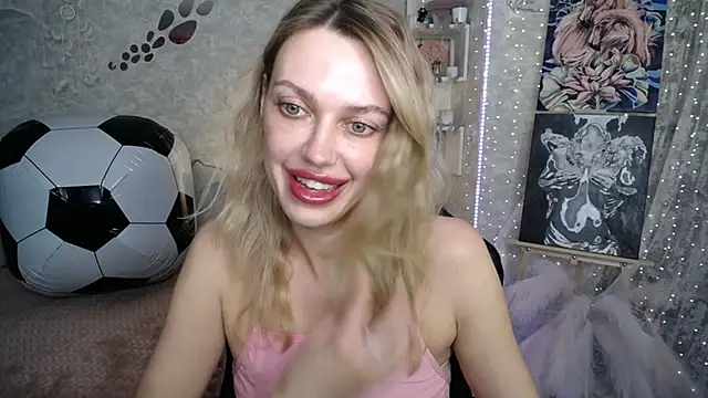 NickyAdamidi webcam