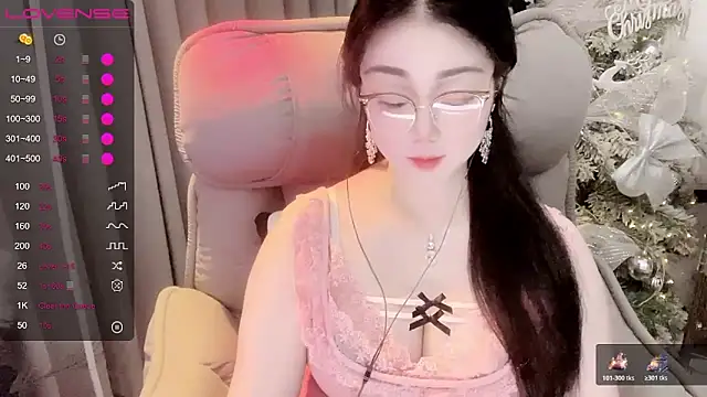 Monica-666888- webcam