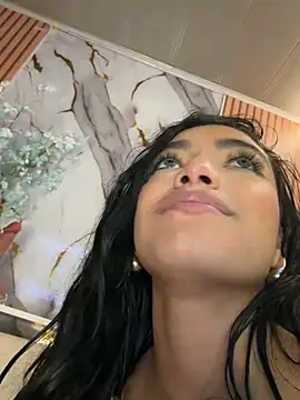 AlinaArgii webcam