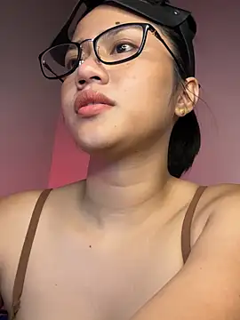 Kiee_19 webcam