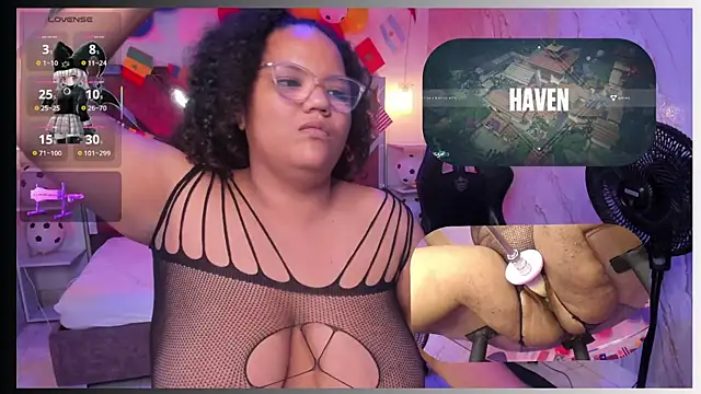 MhiaRey webcam