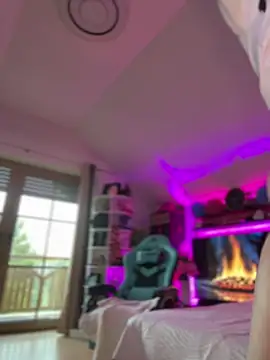 OriannaFox webcam
