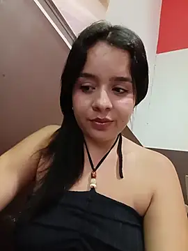 Julieth_hot-69 webcam