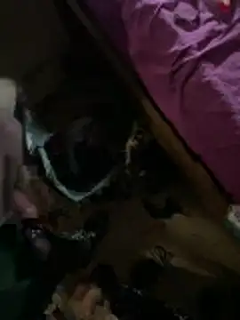 crisfootlicker live cam on StripChat