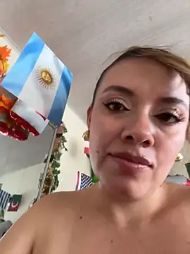 valery_mora webcam