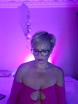 LunaBlaise webcam