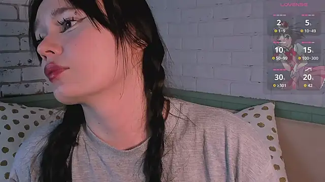 Tomie_Kawakami webcam