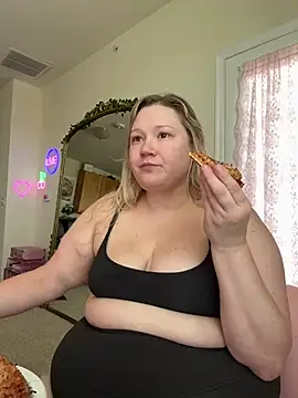 PiggyRose webcam