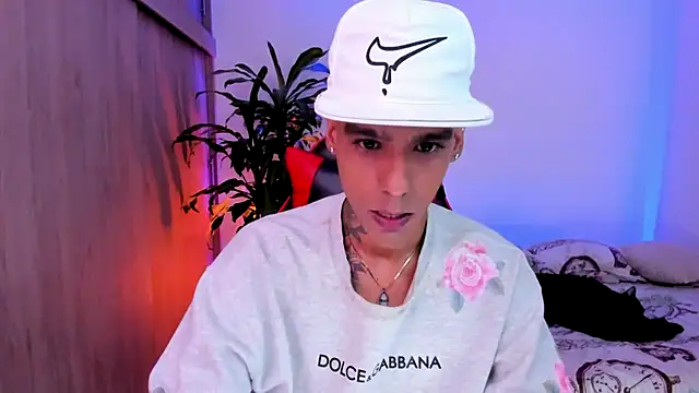 Damianwhite webcam