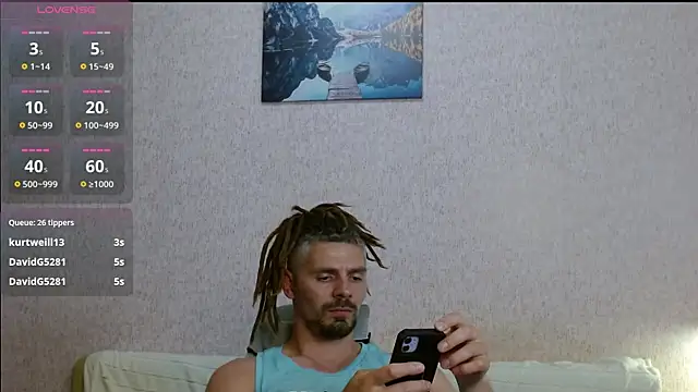 Aestheticguy101 webcam
