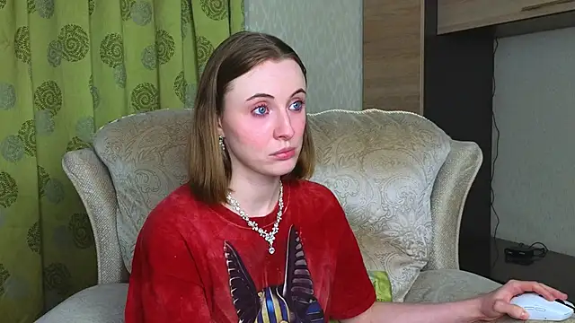 Cowell_Adelina webcam