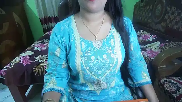 BengaliQueenStar webcam