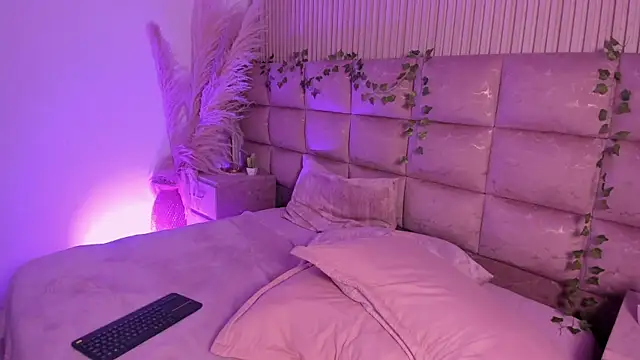 HannaRhodes webcam