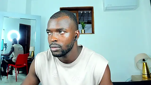 Dylan_Taylor webcam