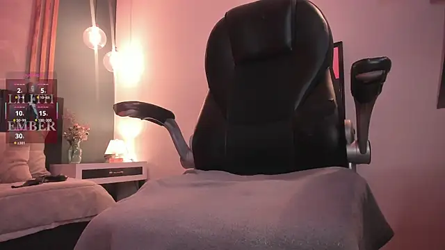 Lilith_Ember1 webcam
