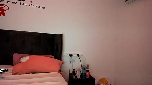 YasminQueen001 webcam