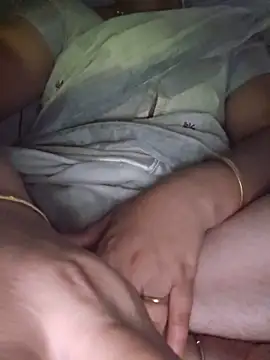 indianhotwife639 webcam