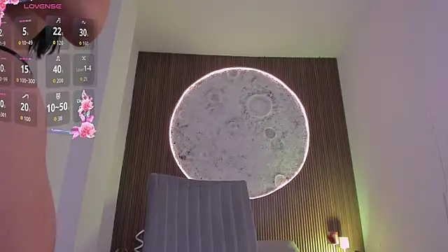 lorraineHunter webcam