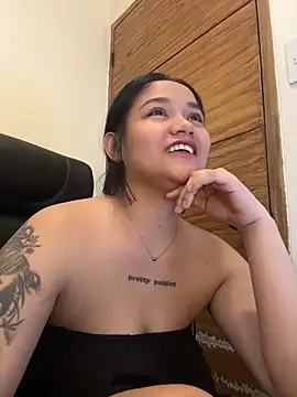 Welodynne - Female webcam sex chat